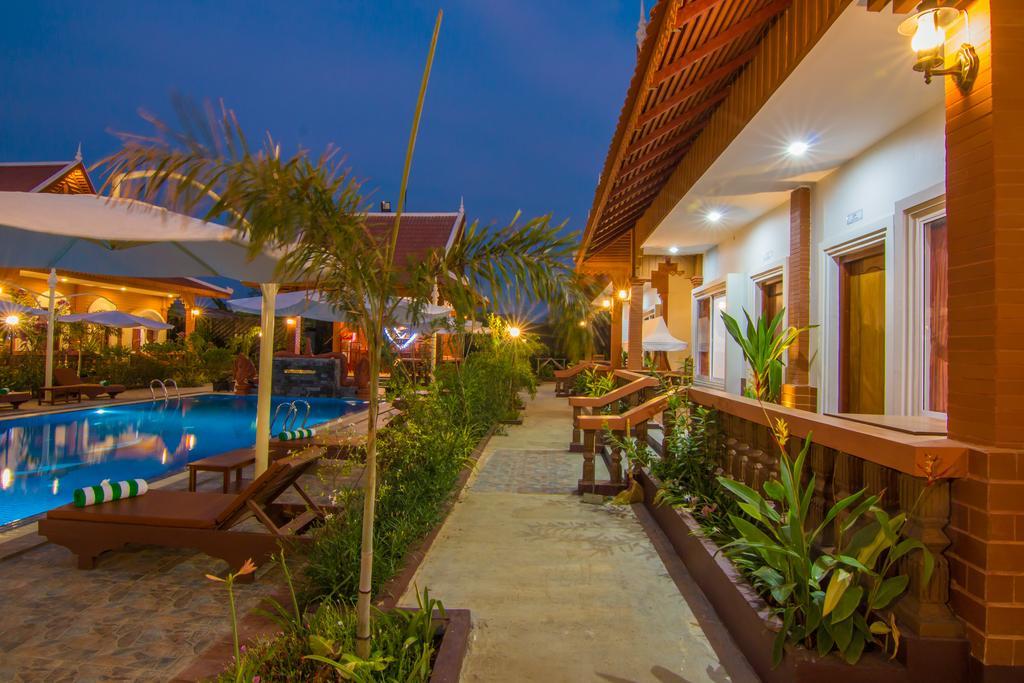 Ravorn Villa Boutique Battambang Luaran gambar