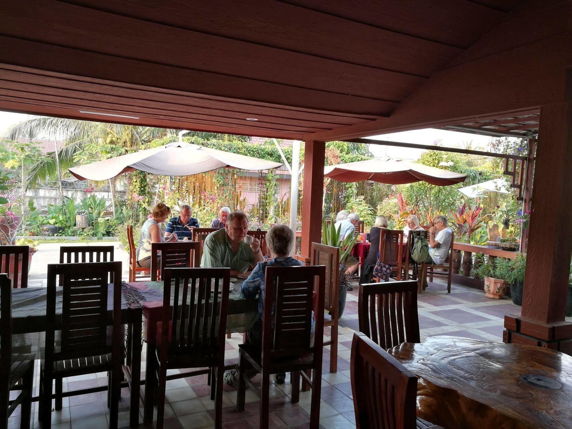 Ravorn Villa Boutique Battambang Luaran gambar