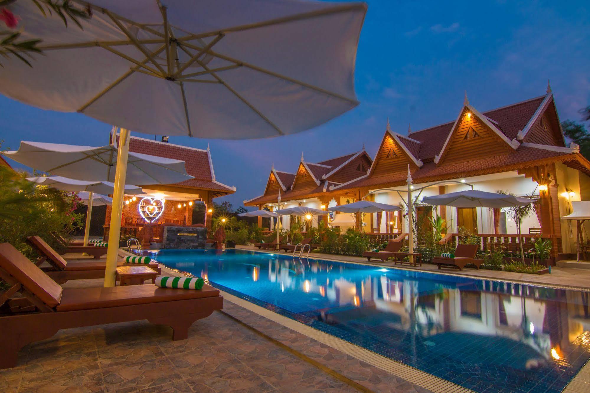 Ravorn Villa Boutique Battambang Luaran gambar